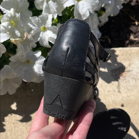 Skechers Women's Black Strappy Sandals - Picture 3 of 5